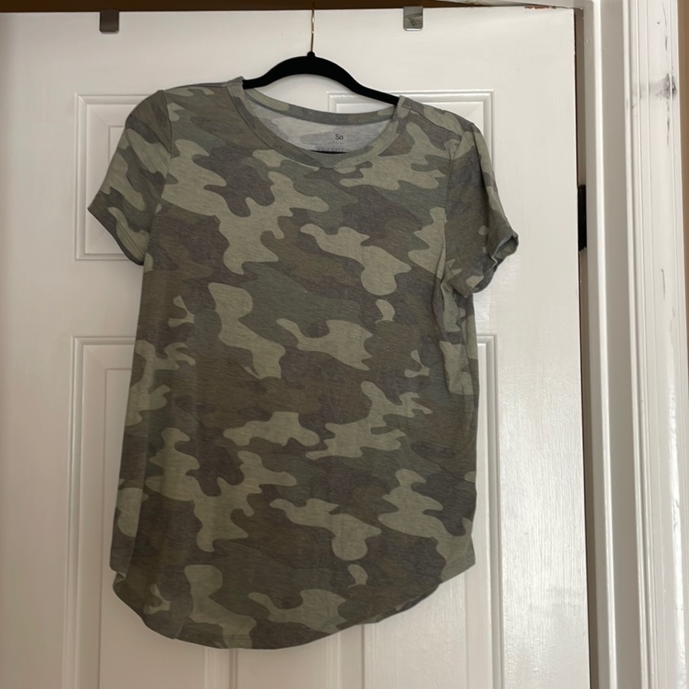 Medium So brand Camo T-shirt
